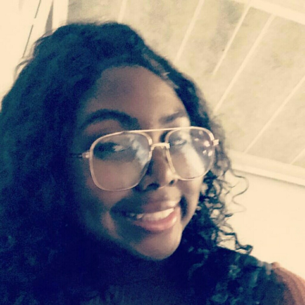 Meet your Posher, Zakiyyah